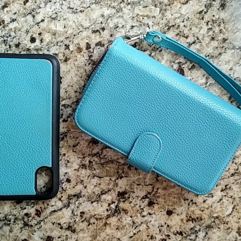 Bonus w purchase light blue wristlet wallet